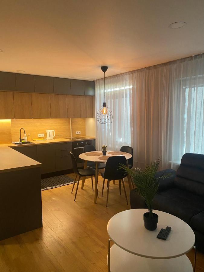 Feelings Apartment Apartamenti Смілтене Екстер'єр фото